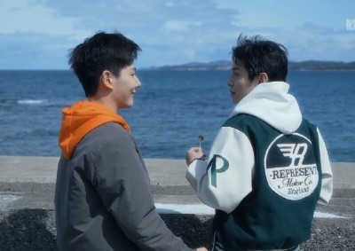 沉溺到底封面图